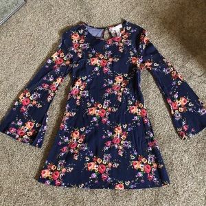 Floral bell sleeve dress